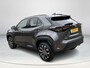 Toyota Yaris Cross 1.5 Hybrid 115 First Edition | Dode hoek waarschuwing | Parkeersensoren | Stoel- + stuurverwarming | Carplay |