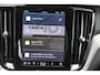 Volvo V60 T6 350PK Autm. Plug-in hybrid AWD Plus Dark Long Range / Google infotainment / Semi elekrisch wegklapbare trekhaak / Verwarmbare voorruit / Elektrisch bedienbare voorstoelen met geheugen / Verwarmbare voorstoelen