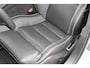 Volvo V60 T6 350PK Autm. Plug-in hybrid AWD Plus Dark Long Range / Google infotainment / Semi elekrisch wegklapbare trekhaak / Verwarmbare voorruit / Elektrisch bedienbare voorstoelen met geheugen / Verwarmbare voorstoelen