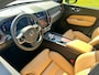 Volvo XC60 2.0 T8 Plug-in hybrid AWD Plus Dark | Luchtvering | Stoelventilatie | Trekhaak | 360 Camera |