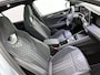 Volkswagen Tiguan 1.5 eHybrid R-Line Edition 204 PK | Trekhaak | Black Style | Panoramadak | Camera | Android Auto | Navigatie | Keyless access | Ruiten getint | Achterklep elektrisch | Ergo stoelen | Apple Carplay | Dodehoeksensoren | Stoelverwarming |