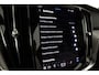 Volvo V60 2.0 B3 Plus Dark > Standkachel/Pano.schuif/Trekhaak/360 camera/Harman Kardon