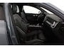 Volvo V60 2.0 B3 Plus Dark > Standkachel/Pano.schuif/Trekhaak/360 camera/Harman Kardon