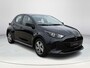 Mazda 2 Hybrid 1.5 Exclusive-line | Stoel/stuurverwarming | Grootlicht hulp | Climate controll | Parkeerhulp voor+achter | Achteruitrijcamera | Keyless start+entry |