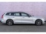 Volvo V60 2.0 T6 Plug-in hybrid AWD Plus Dark | Google | Long range | Trekhaak | Harman Kardon | Panoramadak | 360º Camera | Adaptive Cruise | BLIS | Verwarmbare voorruit | Power seats | Dodehoekdetectie |