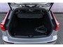 Volvo V60 2.0 T6 Plug-in hybrid AWD Plus Dark | Google | Long range | Trekhaak | Harman Kardon | Panoramadak | 360º Camera | Adaptive Cruise | BLIS | Verwarmbare voorruit | Power seats | Dodehoekdetectie |