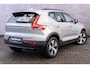 Volvo XC40 2.0 B4 Plus Dark | Trekhaak | Google | Dodehoekdetectie | Adaptieve Cruise Control | Stoel + stuurverwarming | 19" LM | Verwarmbare voorruit |