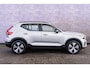 Volvo XC40 2.0 B4 Plus Dark | Trekhaak | Google | Dodehoekdetectie | Adaptieve Cruise Control | Stoel + stuurverwarming | 19" LM | Verwarmbare voorruit |