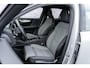 Volvo XC40 2.0 B4 Plus Dark | Trekhaak | Google | Dodehoekdetectie | Adaptieve Cruise Control | Stoel + stuurverwarming | 19" LM | Verwarmbare voorruit |