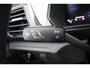Volkswagen T-Cross 95PK Life Edition | 'App-Connect' draadloze smartphone integratie | Achterlichten LED | Afstandscontrolesysteem (Front Assist)