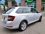 Skoda Fabia Combi 1.0 TSI Style Parkeersensoren V+A - Climatronic - Navigatie - LMV - NL auto