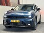 Lynk & Co 01 1.5 100 STUKS OP VOORRAAD ! VOL OPTIES ! 360 CAMERA ADAPTIVE CRUISE CONTROL PANORAMA SCHUIF/KANTELDAK APPLE CARPLAY/ANDROID RIJSTROOKSENSOREN ZEER MOOI !! 3010