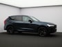 Volvo XC60 2.0 T6 Plug-in hybrid AWD Plus Black Edition / Panoramadak / Elektrische Stoelen / Harman Kardon / Stoel+Stuurverwarming / Getint Glas / BLIS / Keyless /