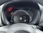 Toyota Aygo X 1.0 VVT-i MT Envy | Navigatie | Apple Carplay / Android Auto | Parkeersensoren voor/achter | LED | Adaptive Cruise | Clima | Camera | 18 inch