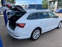Skoda Octavia Combi 1.0 TSI MHEV 110pk DSG Business Edition met Smartlink, ACC en Grote scherm