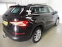 Skoda Kodiaq 1.5 TSI Business Edition Trekhaak | Camera | Panodak | Stof/leer | 1e eig | Géén afleverkosten.