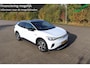 Volkswagen ID.4 First 77 kWh deels leder trekhaak adaptive cruise met lane asist carplay en android auto sfeerverlichting
