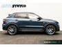 Lynk & Co 01 1.5 Plug-in Hybrid 262 Pk I Modeljaar 2023 I Panoramadak I 75 km Elektrisch I 360 Camera I Infinity Audio I Blackpack I Carplay I 20 inch. LMV l 1e eigenaar