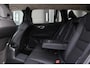 Volvo V60 T6 Automaat Plug-in hybrid AWD Essential Edition | Verwarmbare voorstoelen + achterbank + stuurwiel | Apple carplay/Android auto | Adaptieve cruise control | Climate control | Elektrische lendensteunen