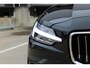 Volvo V60 T6 Automaat Plug-in hybrid AWD Essential Edition | Verwarmbare voorstoelen + achterbank + stuurwiel | Apple carplay/Android auto | Adaptieve cruise control | Climate control | Elektrische lendensteunen