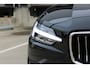 Volvo V60 T6 Automaat Plug-in hybrid AWD Essential Edition | Verwarmbare voorstoelen + achterbank + stuurwiel | Apple carplay/Android auto | Adaptieve cruise control | Climate control | Elektrische lendensteunen