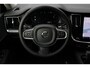 Volvo V60 T6 Automaat Plug-in hybrid AWD Essential Edition | Adaptieve Cruise Control | Pilot Assist | BLIS | Stuurverwarming | Stoelverwarming | Verwarmbare Achterbank | Lederen Bekleding | Elektrische Lendensteunen | Automatisch Dimmende Spiegels | Getint Glas | 19" velgen