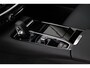 Volvo V60 T6 Automaat Plug-in hybrid AWD Essential Edition | Adaptieve Cruise Control | Pilot Assist | BLIS | Stuurverwarming | Stoelverwarming | Verwarmbare Achterbank | Lederen Bekleding | Elektrische Lendensteunen | Automatisch Dimmende Spiegels | Getint Glas | 19" velgen