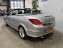 Opel Astra TwinTop 1.8 Cosmo // Leer // Trekhaak // LM velgen