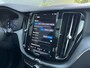 Volvo XC60 2.0 T6 Plug-in hybrid AWD Core Bright | Apple Carplay/Android Auto|telefoonintegratie premium | Connected services | Cruise control adaptief met Stop&Go en stuurhulp