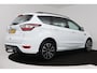 Ford Kuga 1.5 EcoBoost ST Line (NAVIGATIE, TREKHAAK, STUUR-/STOELVERWARMING, PARKEERSENSOREN)