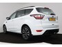 Ford Kuga 1.5 EcoBoost ST Line (NAVIGATIE, TREKHAAK, STUUR-/STOELVERWARMING, PARKEERSENSOREN)