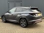 Hyundai Tucson 1.6 T-GDI PHEV Plug-in N Line Sky 4WD Automaat / HUD / Glazen schuif- en kanteldak / Stuur- en Stoelverwarming / Stoelventilatie voor / Elektrische achterklep / Achterbank verwarming / Rondomzicht camera /