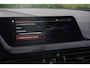BMW 1-Serie 118i / Pano / Apple Carplay / Parkeercamera / Sportstuur / Stoelverwarming / Sfeerverlichting / Dealeronderhouden