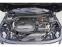 BMW 1-Serie 118i / Pano / Apple Carplay / Parkeercamera / Sportstuur / Stoelverwarming / Sfeerverlichting / Dealeronderhouden