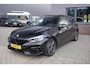 BMW 1-Serie 118i / Pano / Apple Carplay / Parkeercamera / Sportstuur / Stoelverwarming / Sfeerverlichting / Dealeronderhouden