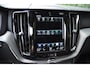 Volvo XC60 2.0 Recharge T6 R-Design | Trekhaak | Panodak | Leder | Keyless