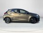 Toyota Yaris 1.5 Hybrid Dynamic | 06-10141018 Voor meer informatie