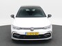Volkswagen Golf 1.5 eTSi 150 Pk Automaat R-Line Business+ | Panoramdak | Adaptive Cruise | Full LED | Camera | Parkeersensoren | Carplay | 18 Inch | 51.320 Km