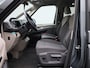Volkswagen Multivan 1.4 eHybrid L2H1 Life Automaat | Trekhaak | 18 Inch Velgen | Navigatie | Airco | Stoelverwarming | 7-Persoons | Camera |