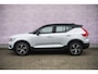 Volvo XC40 1.5 T2 R-Design | Adaptieve Cruise Control | Panoramadak | Parkeersensoren | Stoel-/Stuurverwarming | Lederen bekleding | Dode hoek detectie BLIS |