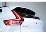 Volvo XC40 T5 Automaat Plug-in hybrid Plus Dark | Trekhaak | Premium Audio By Harman/Kardon | Elektrische Bestuurdersstoel Met Geheugen | Park Assist Voor + Achter & Camera  | Keyless Entry | 18 inch Diamond Cut velgen | Cruise Control&Speed Limiter | All season banden |