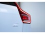 Volvo XC40 T5 Automaat Plug-in hybrid Plus Dark | Trekhaak | Premium Audio By Harman/Kardon | Elektrische Bestuurdersstoel Met Geheugen | Park Assist Voor + Achter & Camera  | Keyless Entry | 18 inch Diamond Cut velgen | Cruise Control&Speed Limiter | All season banden |