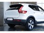 Volvo XC40 T5 263PK Plug-in hybrid Plus Dark | Trekhaak | Premium Audio By Harman/Kardon | Elektrische Bestuurdersstoel Met Geheugen | Park Assist Voor + Achter & Camera  | Keyless Entry | 18 inch Diamond Cut velgen | Cruise Control&Speed Limiter | All season banden |