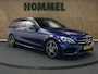 Mercedes-Benz C-klasse Estate 160 - ORIGINEEL NEDERLANDSE AUTO - ELEKTRISCH GLAZEN PANORAMADAK - CRUISE CONTROL - PARKEERSENSOREN VOOR + ACHTER - AMG-LINE INTERIEUR/EXTERIEUR - STOELVERWARMING VOORZIJDE - LEDEREN BEKELDING - CAMERA - SPORTSTOELEN