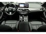BMW 5-Serie Touring 520i M-Sport HUD Matrix DAP ACC Leer PDC Elektr. uitklapbaar trekhaak Elektr. bedienbaar achterklep Navi Camera Climate (3-zone) Memory seats PDC Zwarte binnenhemel LM velgen BTW auto