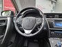 Toyota Auris Touring Sports 1.8 HYBRID LEASE NAVI STOELVERWARMING PANORAMADAK PARK-SENSOREN TREKHAAK CAMERA CRUISE PRIVACY-GLASS