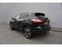 Nissan Qashqai 1.2 N-Connecta Climate / Navi / Camera / Glazen dak / Parkeers. / Trekhaak / NAP