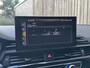 Audi A4 Avant 35 TFSI S edition Competition Automaat | Zwart optiek | 19 inch velgen | Adaptieve cruise control | Sportstuur | Lane assist & verkeersbord detectie | DAB | Parkeersensoren voor en achter