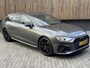 Audi A4 Avant 35 TFSI S edition Competition Automaat | Zwart optiek | 19 inch velgen | Adaptieve cruise control | Sportstuur | Lane assist & verkeersbord detectie | DAB | Parkeersensoren voor en achter