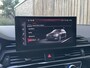 Audi A4 Avant 35 TFSI S edition Competition Automaat | Zwart optiek | 19 inch velgen | Adaptieve cruise control | Sportstuur | Lane assist & verkeersbord detectie | DAB | Parkeersensoren voor en achter